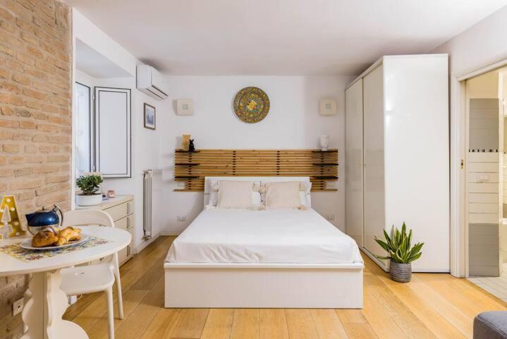 Alveare Bed & Breakfast โรม ภายนอก รูปภาพ