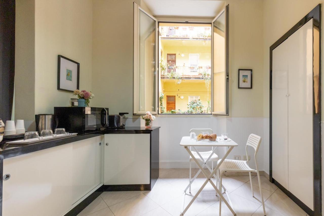 Alveare Bed & Breakfast โรม ภายนอก รูปภาพ